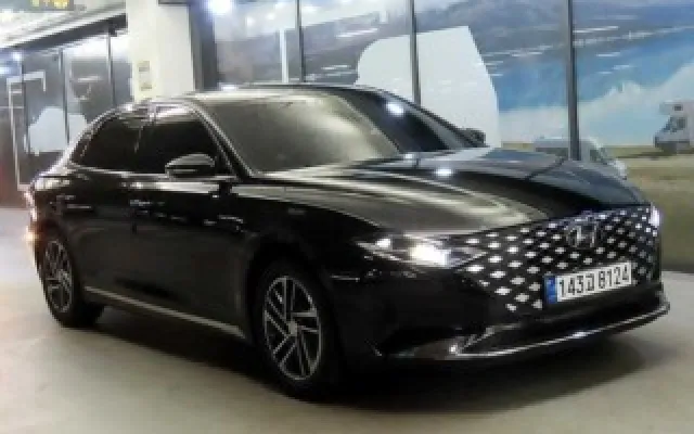 그랜져HG  중고차 더 뉴 그랜저 IG LPI 3.0 프리미엄 매물 사진 18 - 2022/06 40,668km