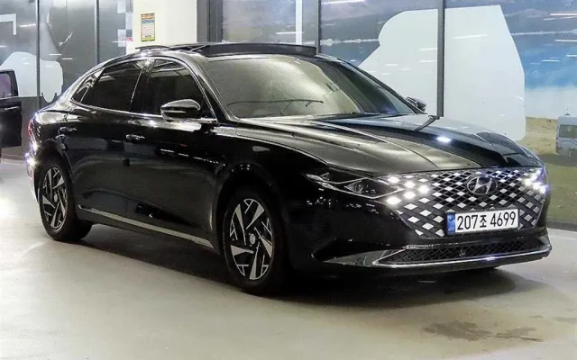 그랜져HG  중고차 더 뉴 그랜저 IG 하이브리드 르블랑 매물 사진 16 - 2022/04 84,405km