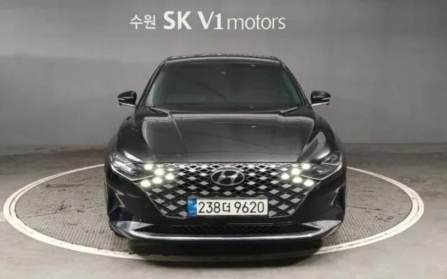 그랜져HG  중고차 더 뉴 그랜저 IG 2.5 프리미엄 매물 사진 8 - 2022/09 132,551km